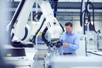 英国国家复合材料中心 推动复合材料技术开发与工业创新